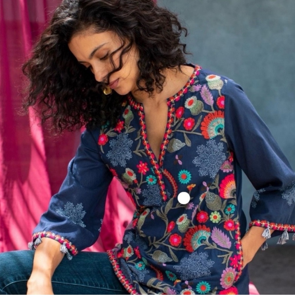 Soft Surroundings Embroidered Bohemian Paraiso Tunic Top Floral Navy Sz Small